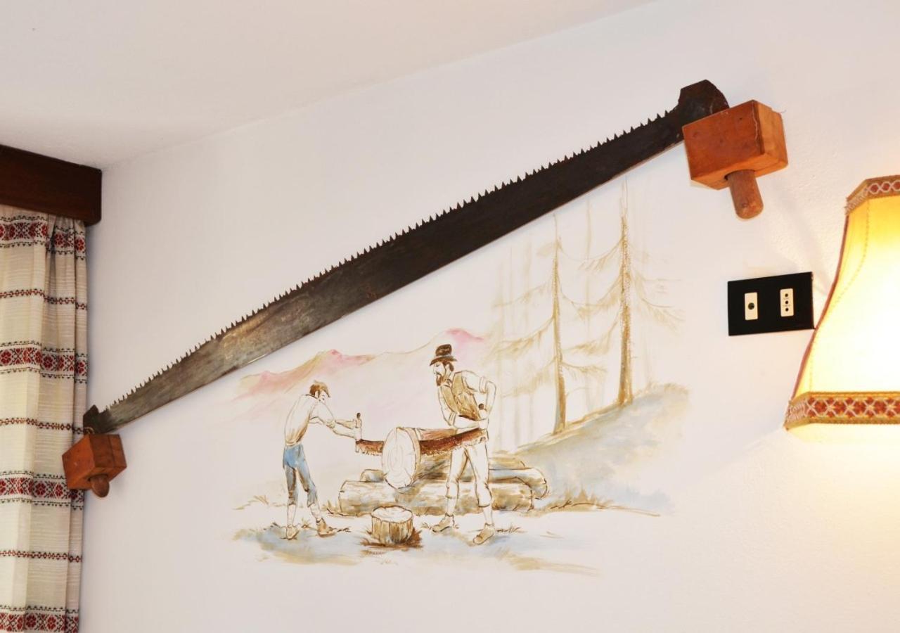 Villa Mirabell Cavalese Eksteriør bilde